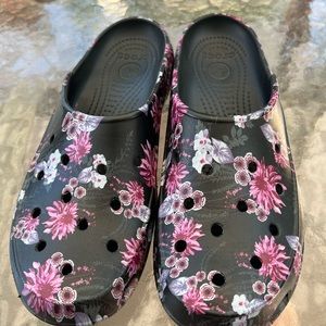 Womenswear floral Crocs, size 9 clogs.